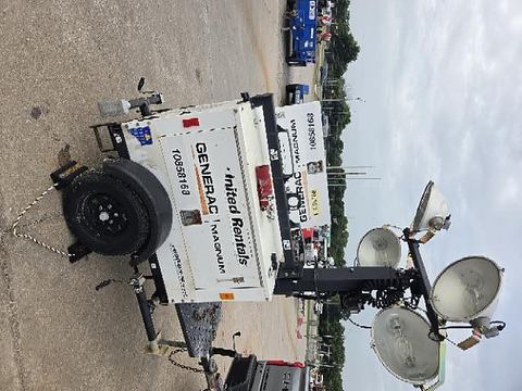 2018 MAGNUM PRO MLT3060MV Light Tower,4-7Kw Vert Mast