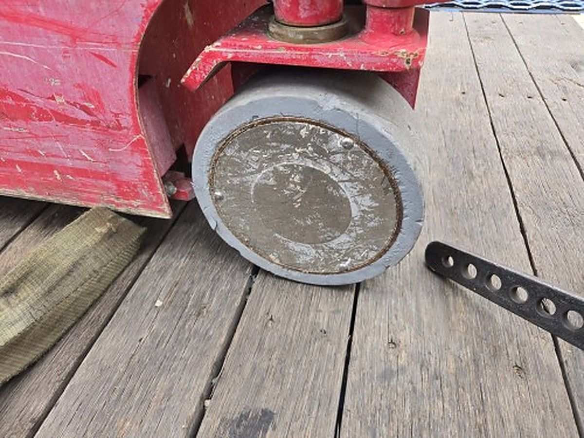 MEC 1330SE photo 7