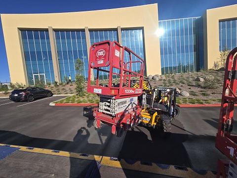 2018 MEC 1330SE Scissor Lift 10-13' Electric