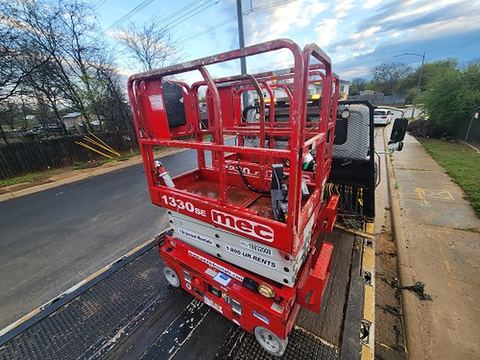 2018 MEC 1330SE Scissor Lift 10-13' Electric