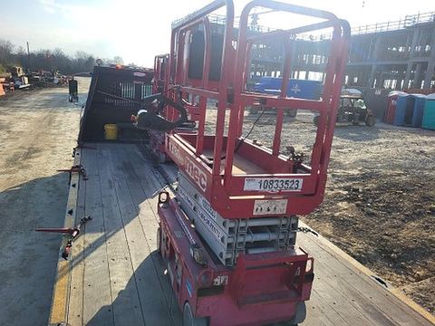 2018 MEC 1330SE Scissor Lift 10-13' Electric