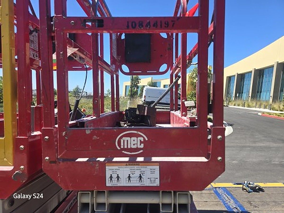 MEC 1330SE photo 10