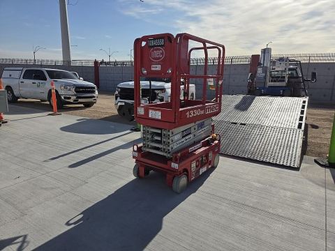 2018 MEC 1330SE Scissor Lift 10-13' Electric