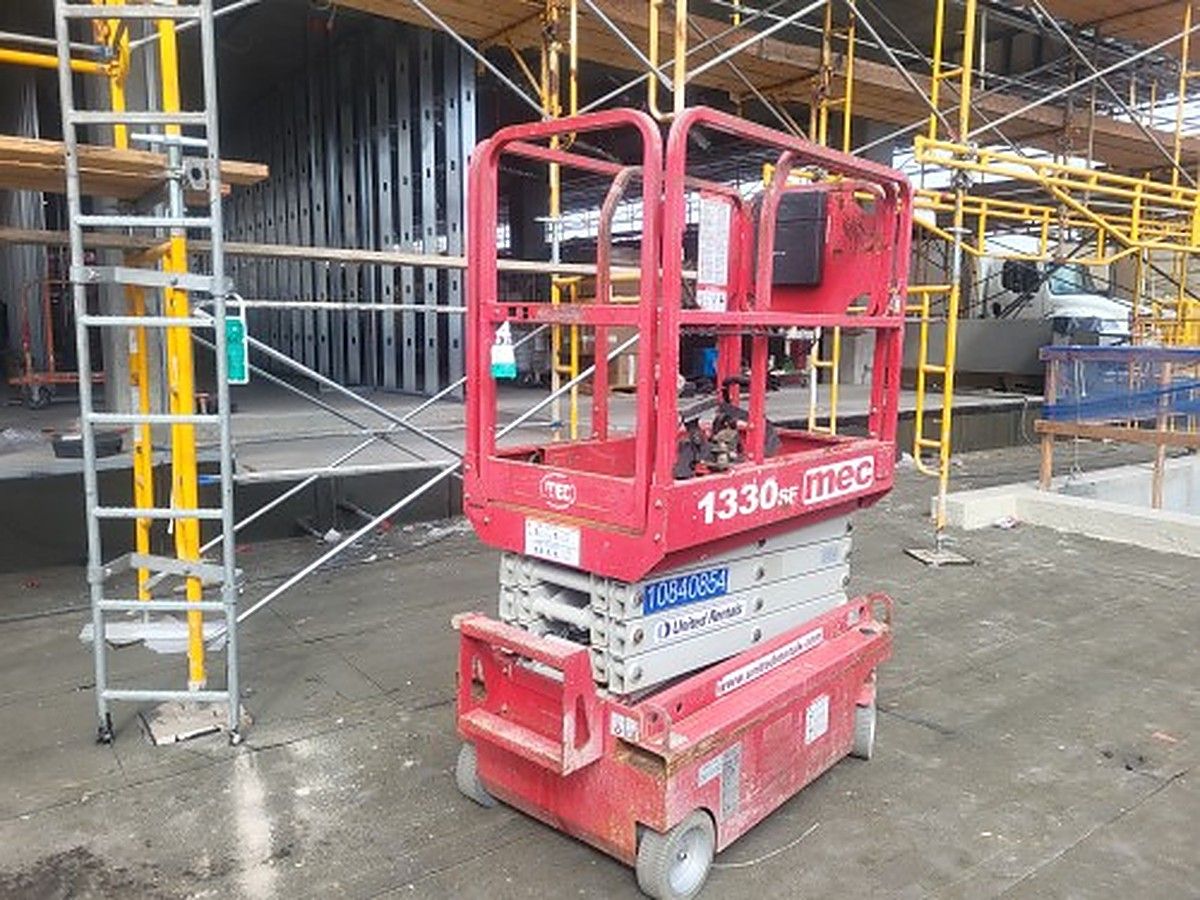 MEC 1330SE photo 3