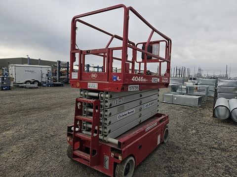 2018 MEC 4046SE Scissor Lift 39-40' Electric 45-48"Wide