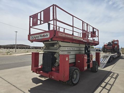 2018 MEC 6092RT Scissor Lift 60-70' Ic 4Wd