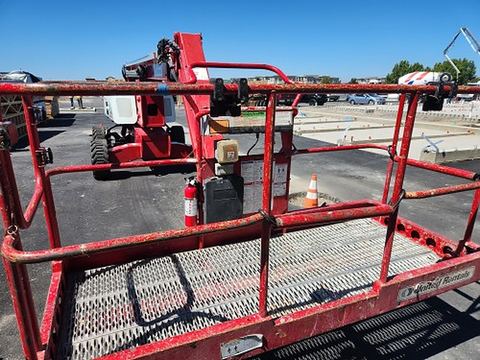 2018 MEC 60J-D Boom 60-64' Telescopic