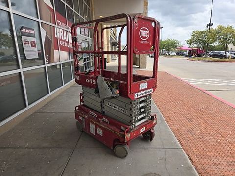2018 MEC MICRO 19 Scissor Lift 18-19' Electric 60" Length