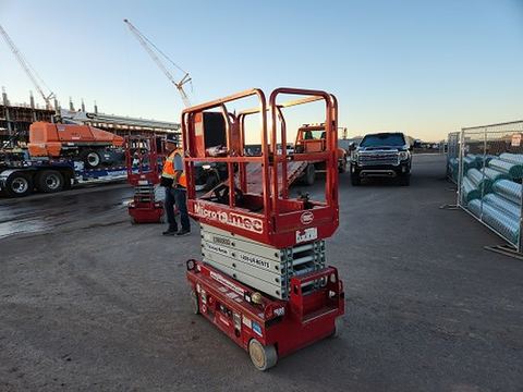 2018 MEC MICRO 19 Scissor Lift 18-19' Electric 60" Length
