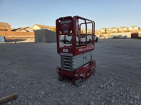 2018 MEC MICRO 19 Scissor Lift 18-19' Electric 60" Length
