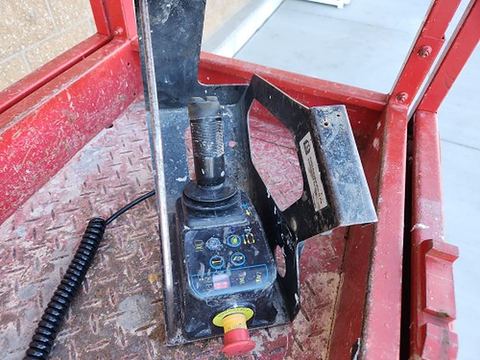2018 MEC MICRO 19 Scissor Lift 18-19' Electric 60" Length