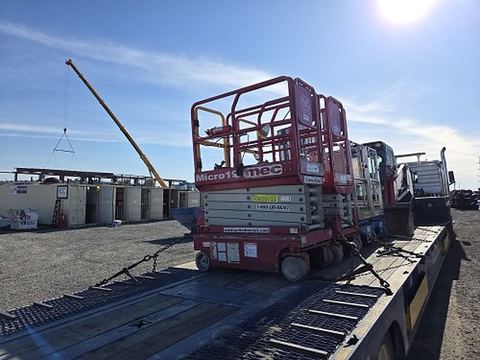2018 MEC MICRO 19 Scissor Lift 18-19' Electric 60" Length
