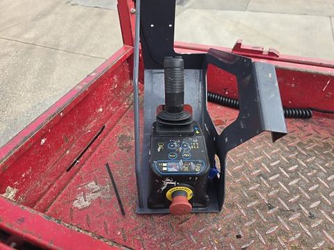 2018 MEC MICRO 19 Scissor Lift 18-19' Electric 60" Length