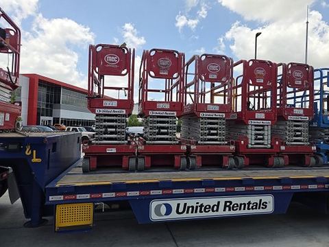 2018 MEC MICRO 19 Scissor Lift 18-19' Electric 60" Length