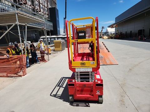 2018 MEC MICRO 19 Scissor Lift 18-19' Electric 60" Length