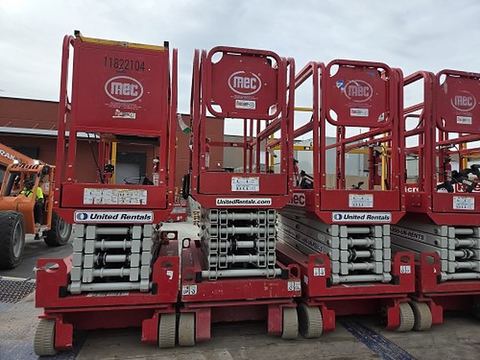 2018 MEC MICRO 19 Scissor Lift 18-19' Electric 60" Length