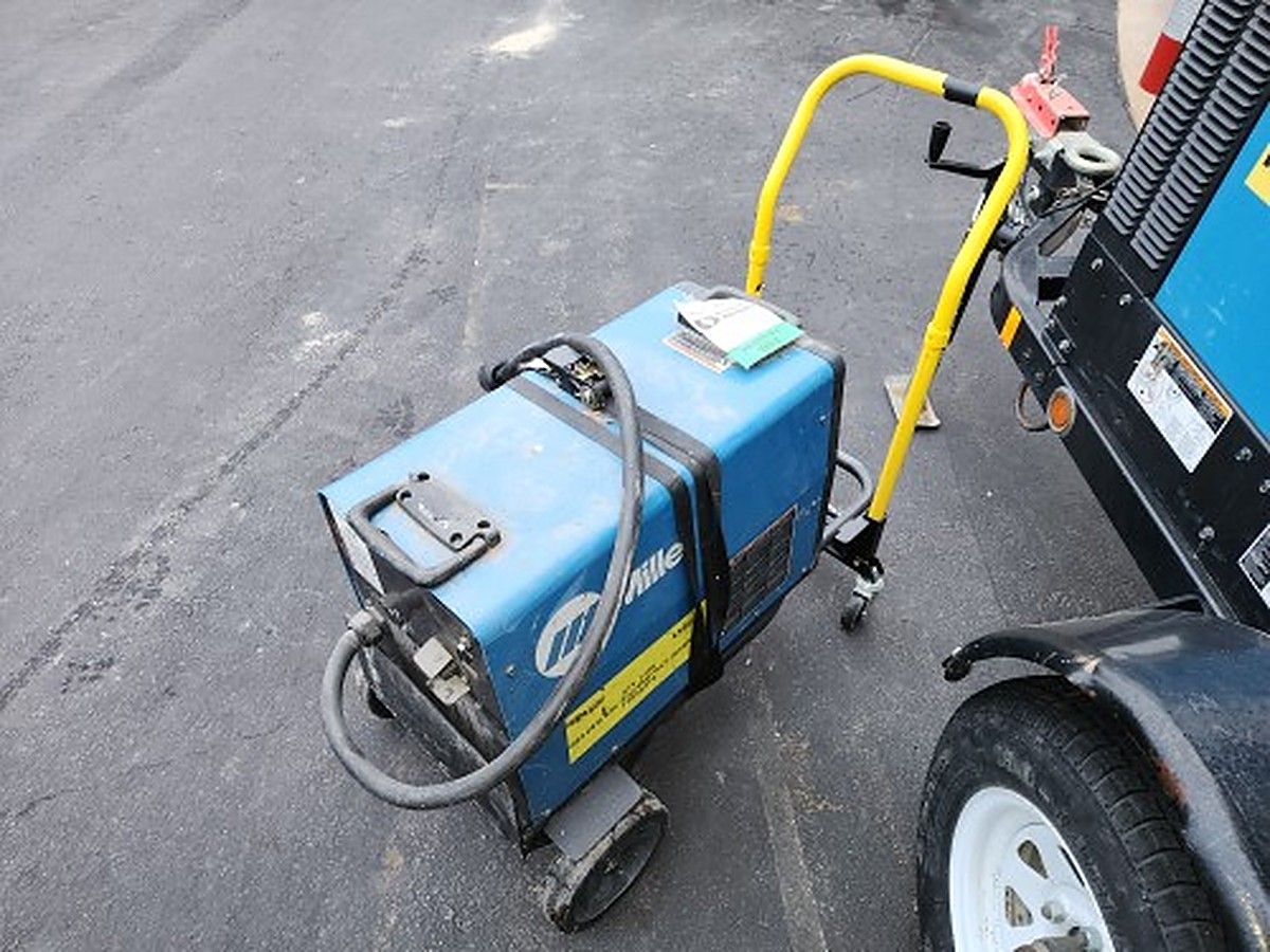 2018 MILLERELEC XMT 350 ARC FP for sale in Las Vegas, NV