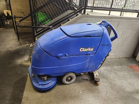 2018 NILFISK FOCUS II Floor Scrubber 28" Walkbehind