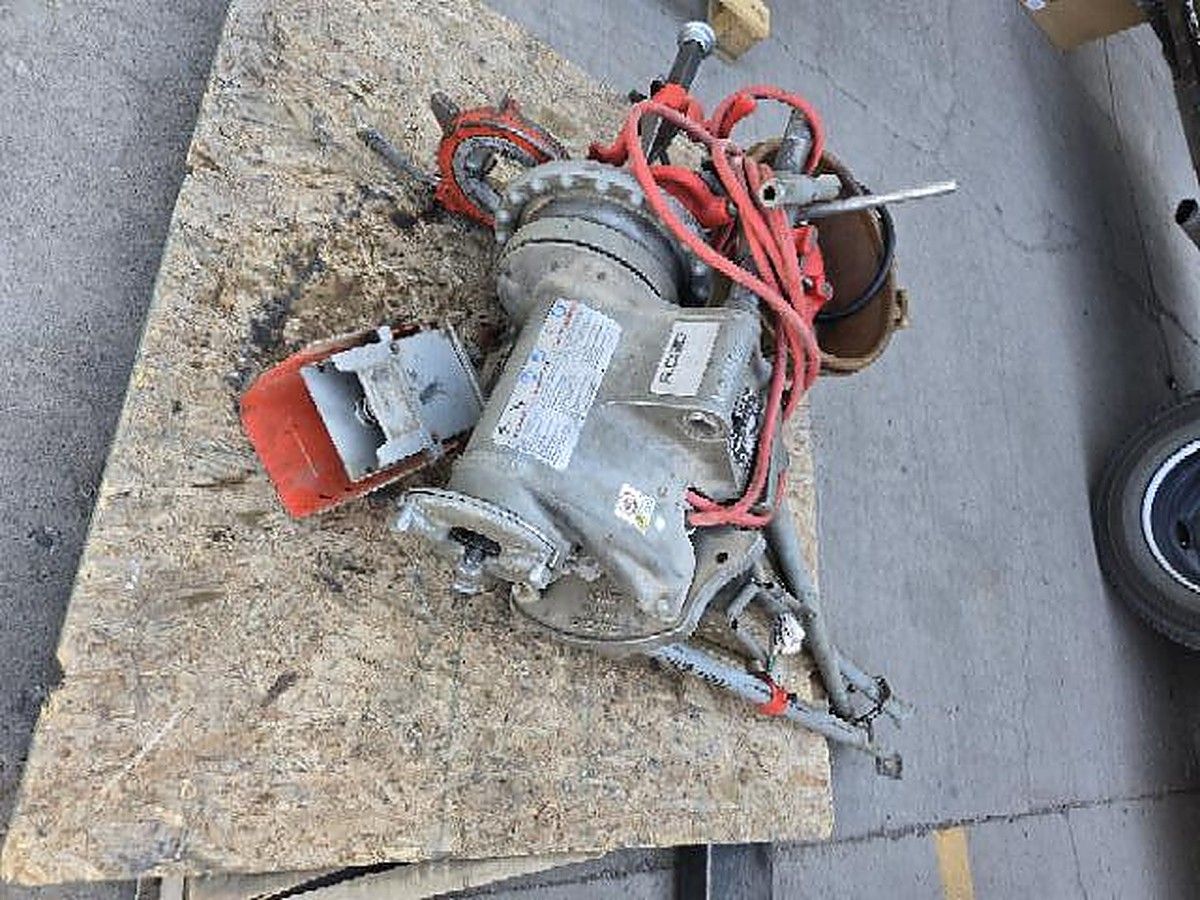 RIDGID 300 photo 2