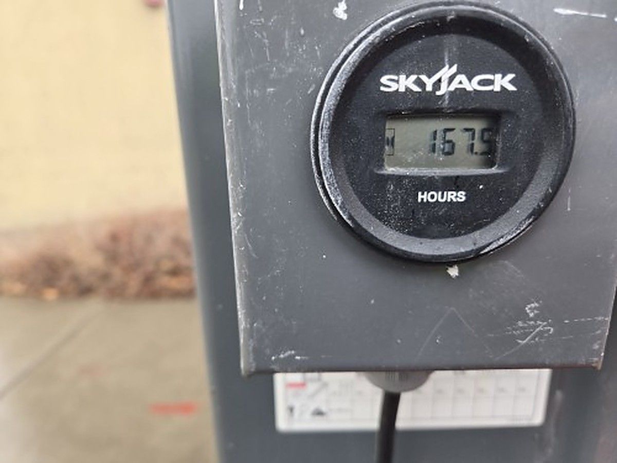 SKYJACK SJ12 photo 5