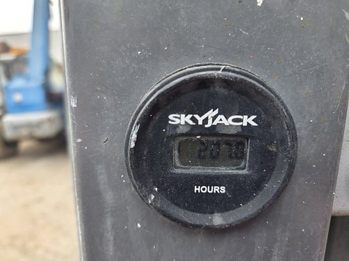 SKYJACK SJ12 photo 2
