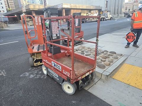 2018 SKYJACK SJ12 Vertical Lift 12' Elec Self Propelled