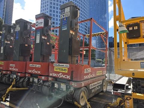 2018 SKYJACK SJ12 Vertical Lift 12' Elec Self Propelled