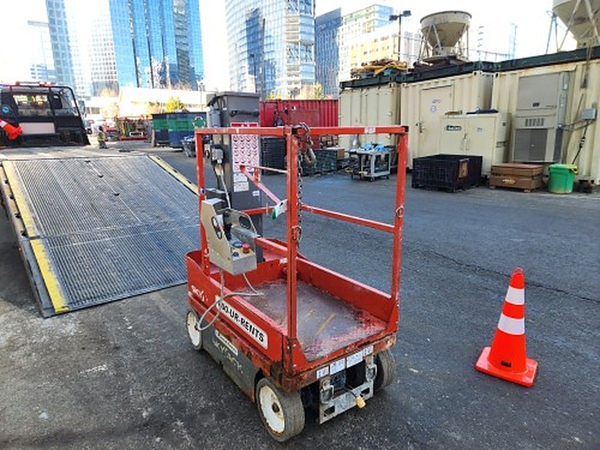 2018 SKYJACK SJ12 for sale in Las Vegas, NV
