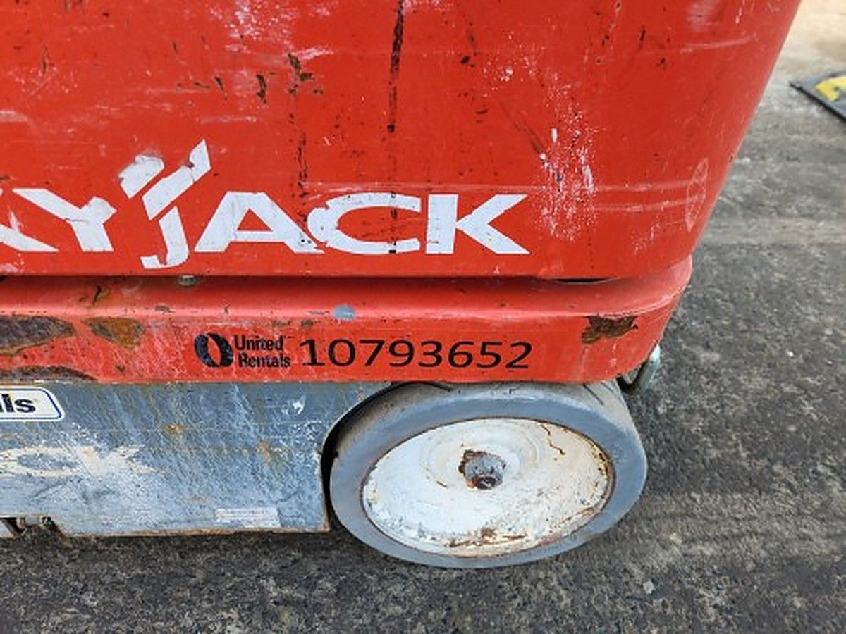 SKYJACK SJ12 photo 6
