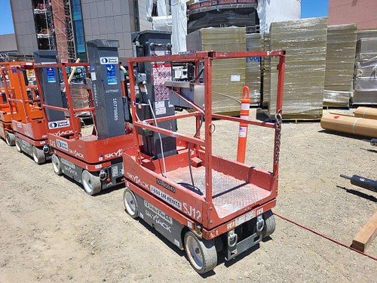 SKYJACK SJ12 photo 2
