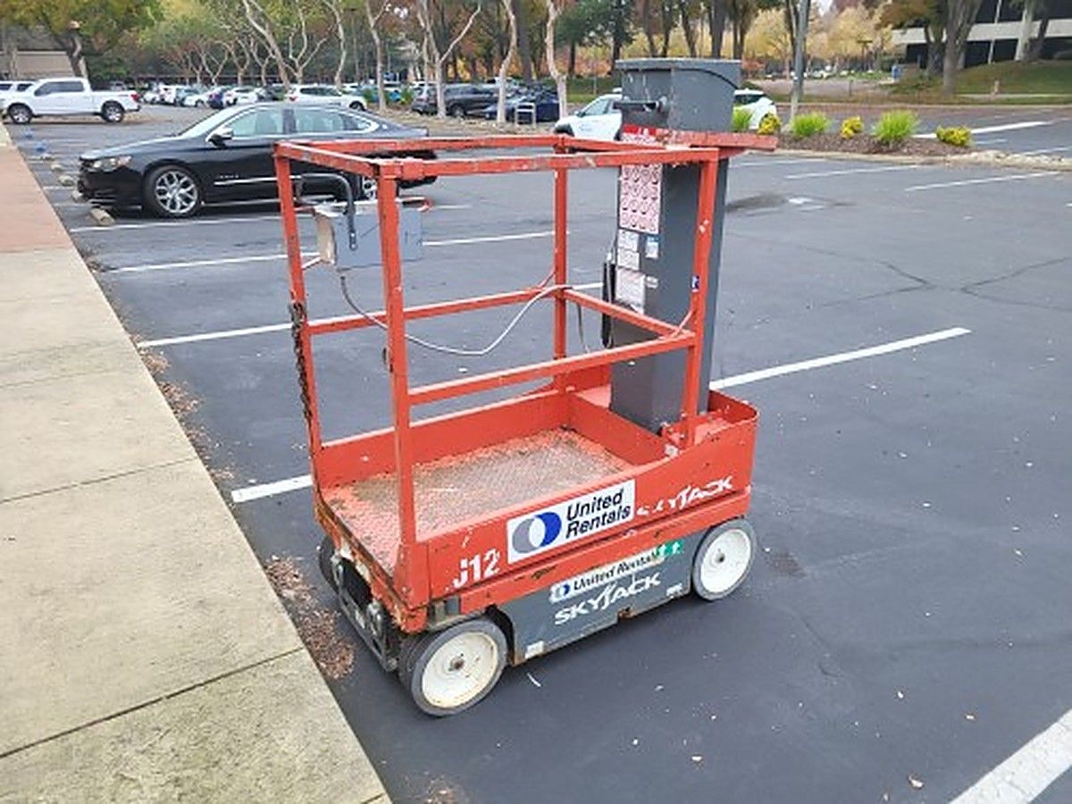 2018 SKYJACK SJ12 for sale in Las Vegas, NV