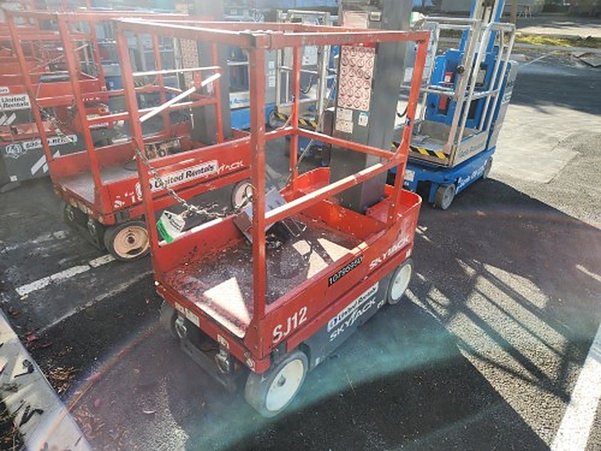 2018 SKYJACK SJ12 for sale in Las Vegas, NV