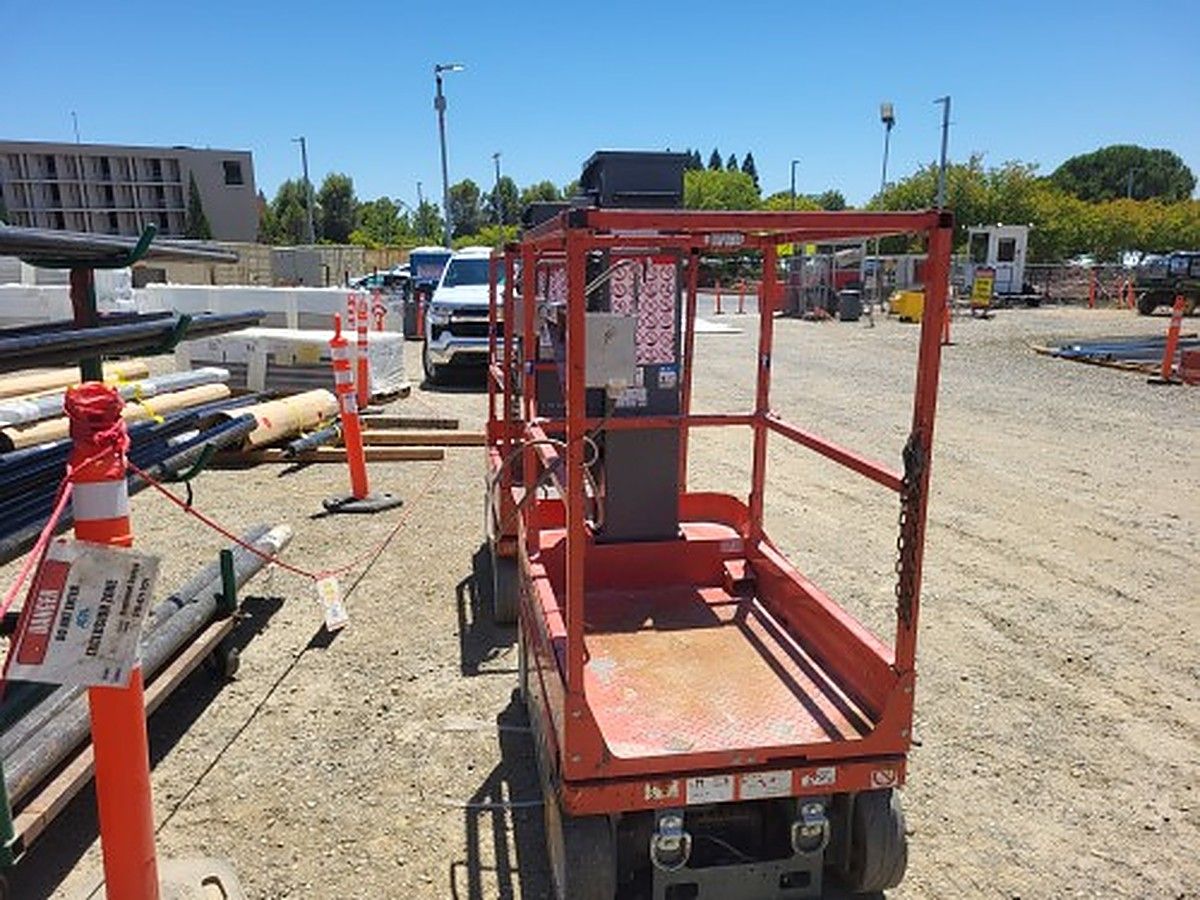 2018 SKYJACK SJ12 for sale in Las Vegas, NV