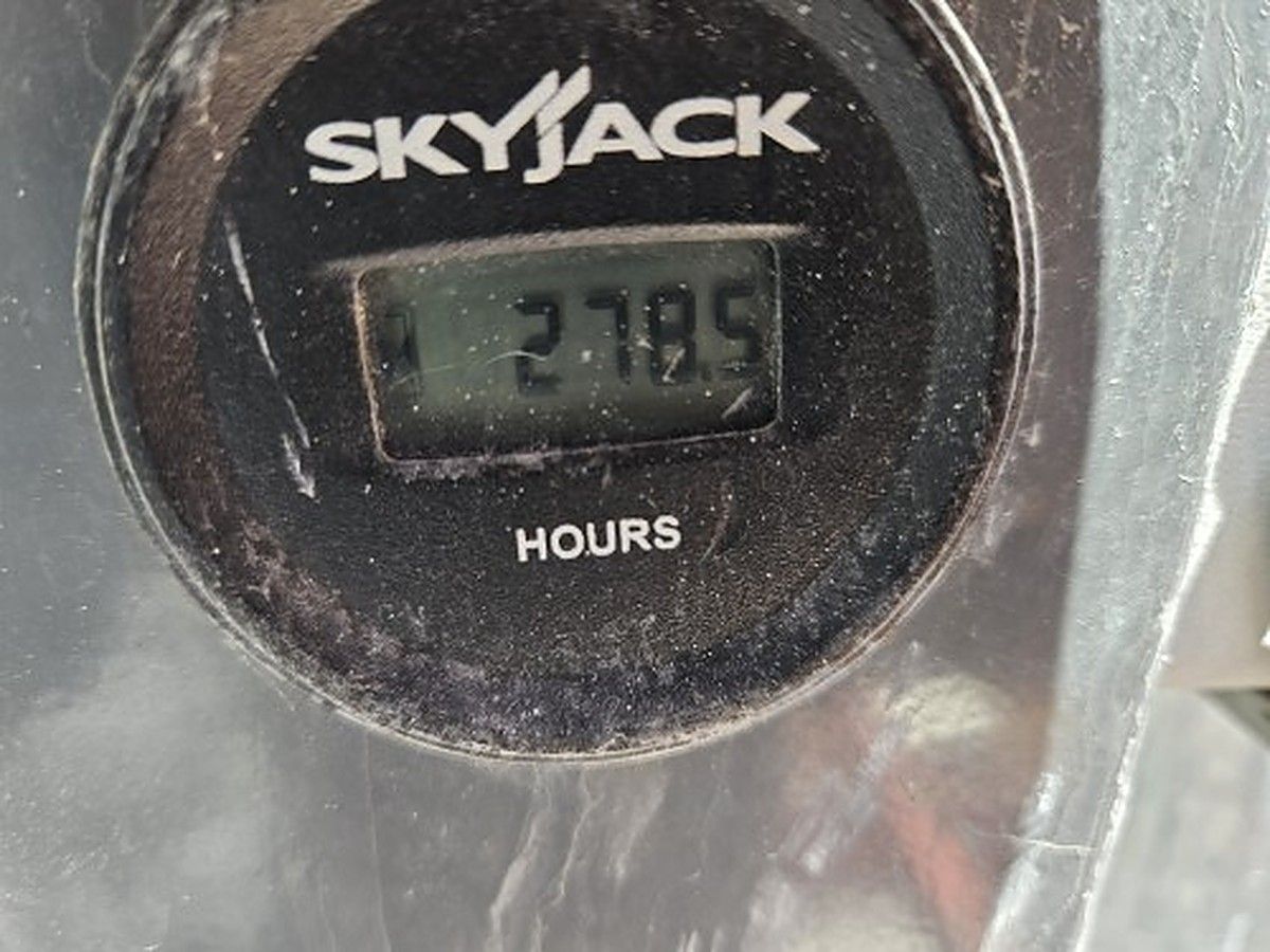 SKYJACK SJ12 photo 10