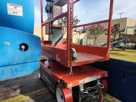2018 SKYJACK SJ12 Vertical Lift 12' Elec Self Propelled