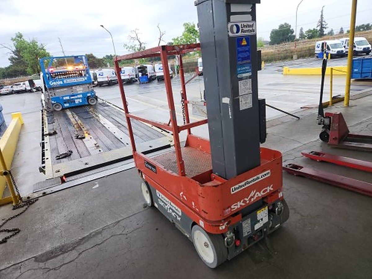 2018 SKYJACK SJ12 for sale in Las Vegas, NV