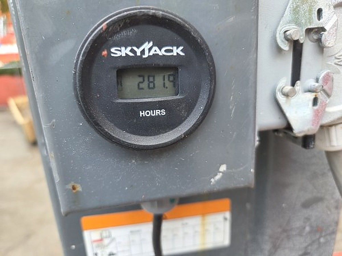 2018 SKYJACK SJ12 for sale in Las Vegas, NV