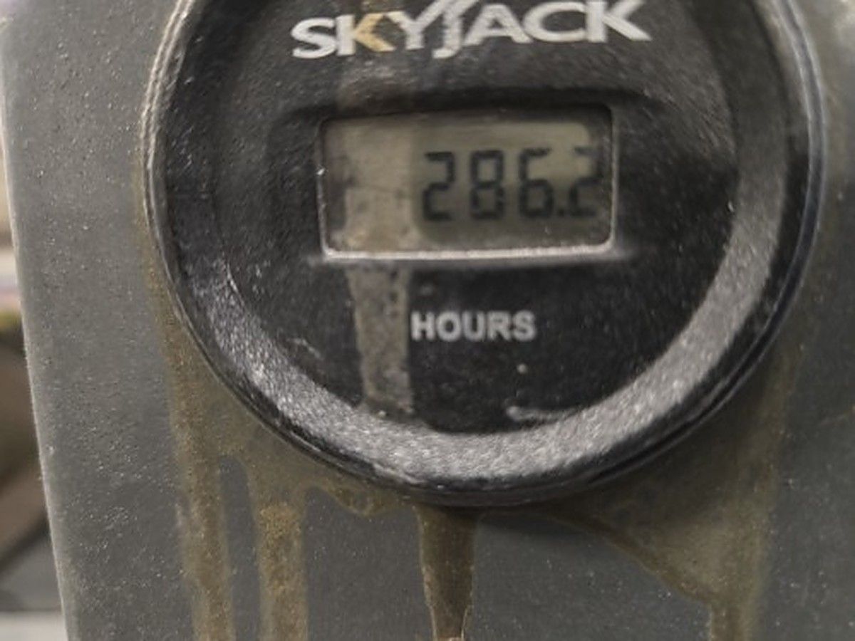 SKYJACK SJ12 photo 10