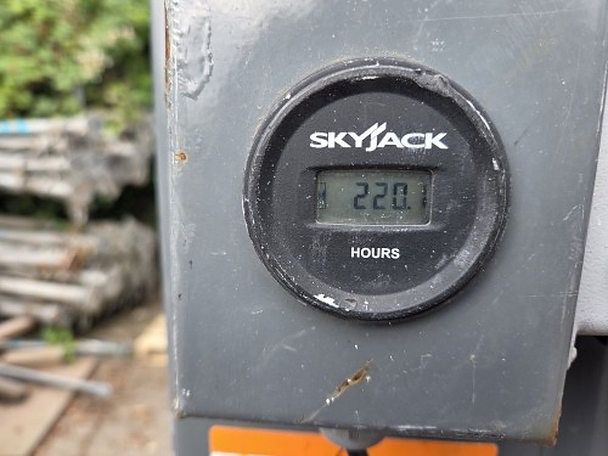 SKYJACK SJ12 photo 3