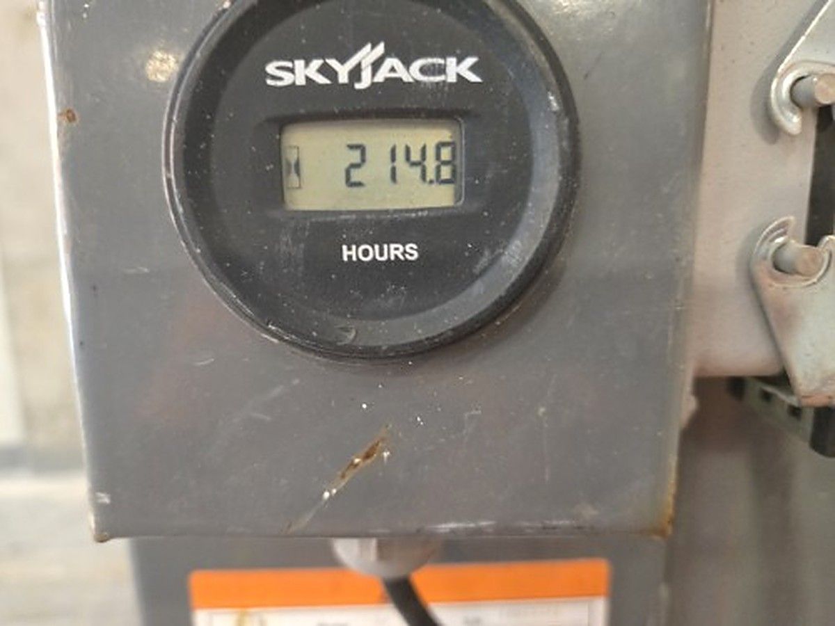 SKYJACK SJ12 photo 5