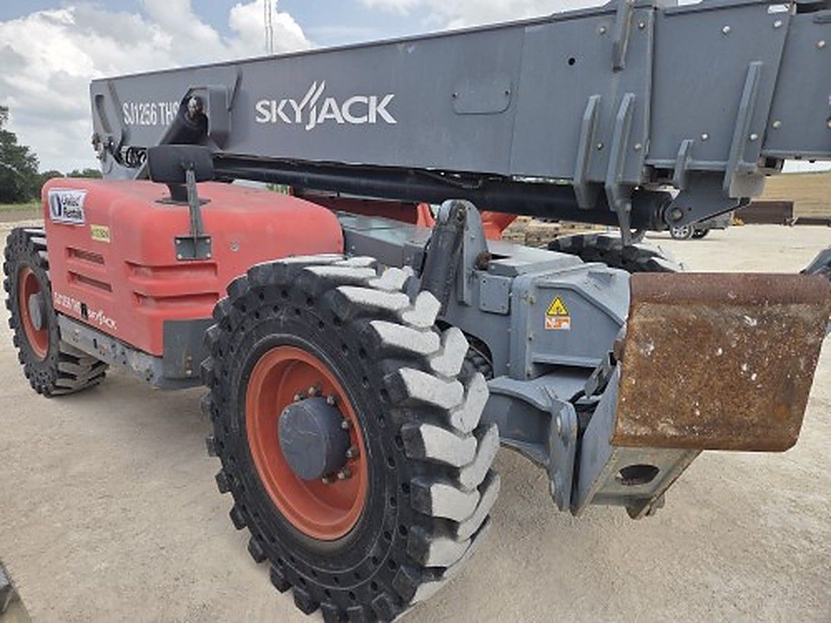 SKYJACK SJ1256TH photo 3