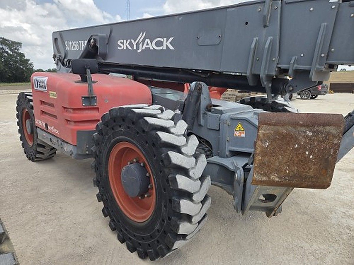 SKYJACK SJ1256TH photo 4