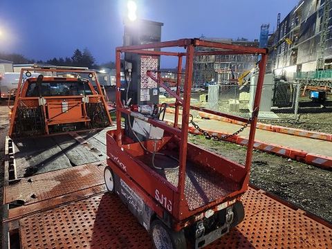 2018 SKYJACK SJ16 Vertical Lift 15' Elec Self Propelled