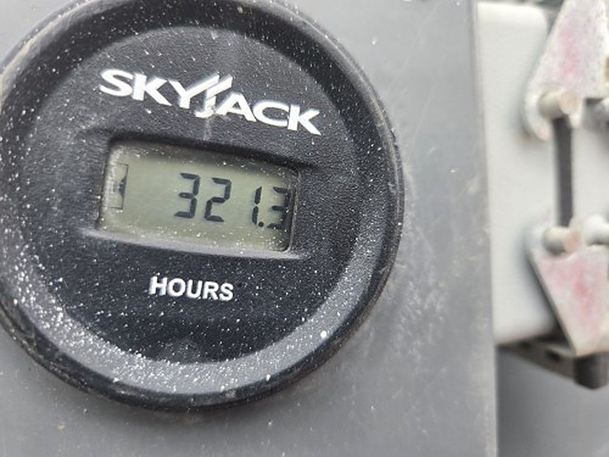 SKYJACK SJ16 photo 5