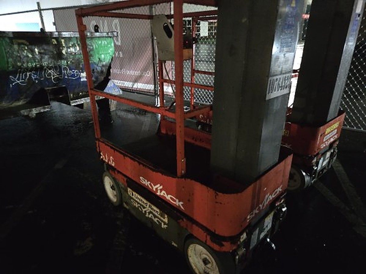 SKYJACK SJ16 photo 10