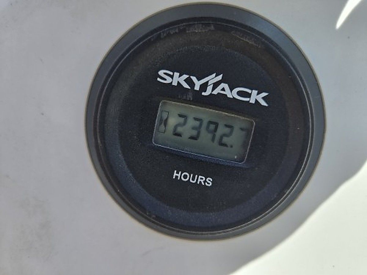 SKYJACK SJ40T photo 16