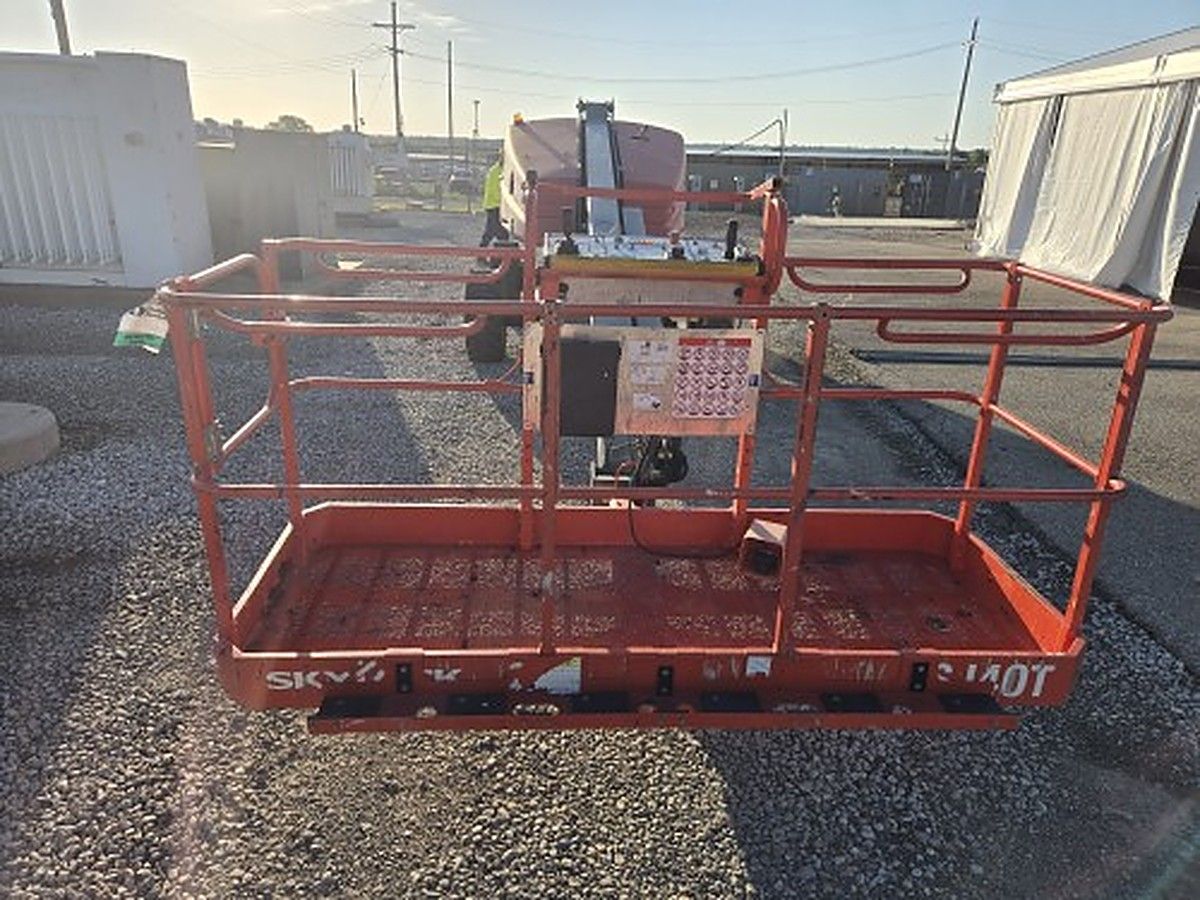 SKYJACK SJ40T photo 7
