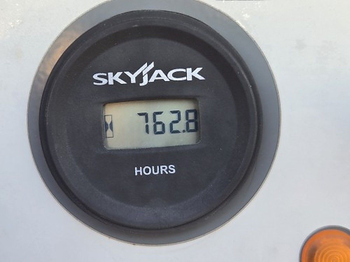 SKYJACK SJ46AJ photo 5