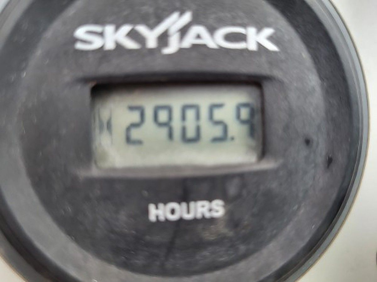 SKYJACK SJ63AJ photo 5