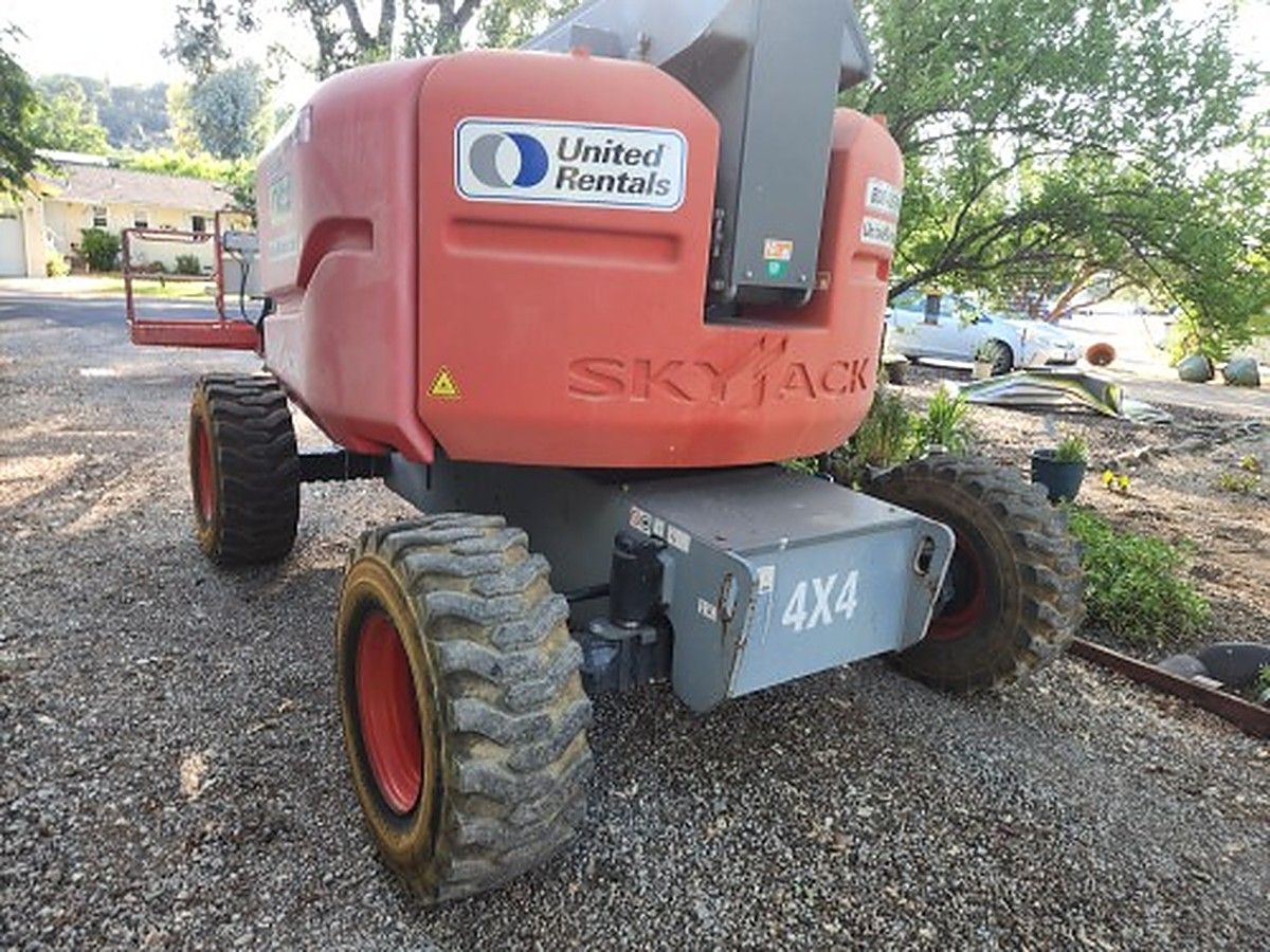 SKYJACK SJ63AJ photo 2